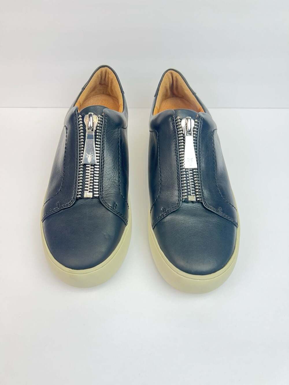 Frye Lena Zip Low Black Leather Sneakers Size 9.5 M